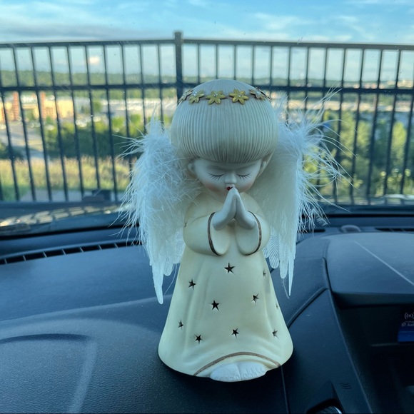 Beautiful Praying angels - Picture 6 of 6